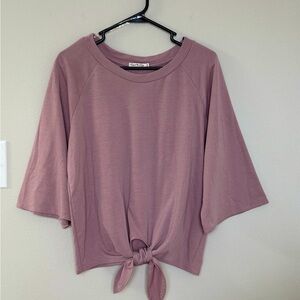 Ladies Size S Rose Kimono-Sleeve T-Shirt